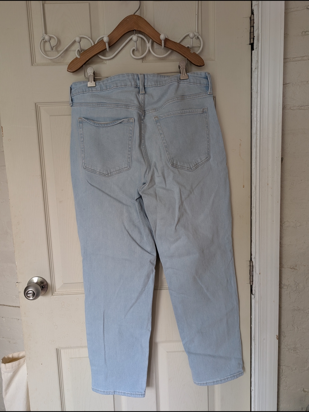 NWOT Old Navy High-Rise OG Straight Leg Light Blue Jeans 12 - Picture 4 of 4